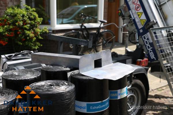 Dakbedekkingsmateriaal en dakgoot onderdelen in Hattem Dakbedekkingsmateriaal en dakgoot onderdelen in Hattem